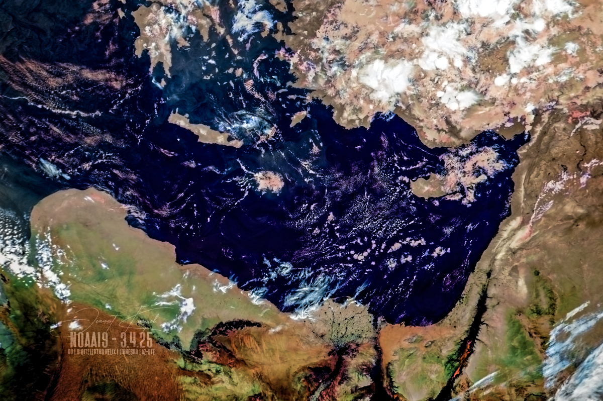 4.25 NOAA 19 avhrr 3 rgb AVHRR 3b45 IR False Color corrected D1